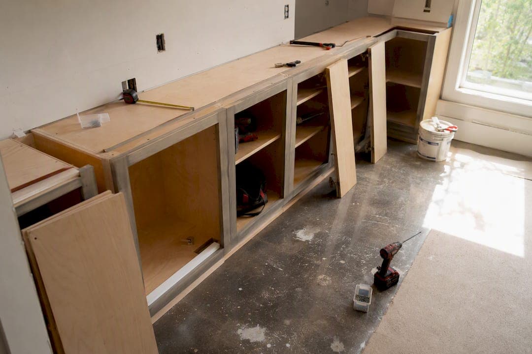 Finish On Time: Kitchen Remodel Timeline for Cabinets, Permits